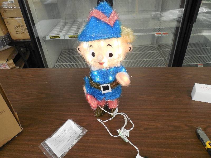 lot 18 image: 18 INCH HERMY LIGHT UP YARD ART FIGURE