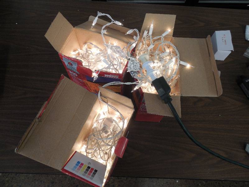 lot 23 image: (3) SETS OF 300 MINI ICICLE LIGHTS