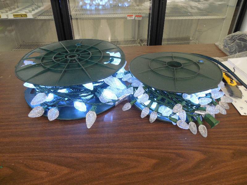 lot 26 image: 2 SPOOLS OF CHRISTMAS LIGHTS