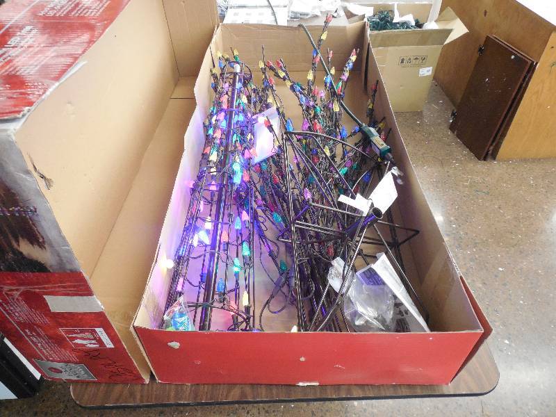 lot 35 image: 6 ft. LED Deciduous Tree Sculpture with Multi-Color Lights