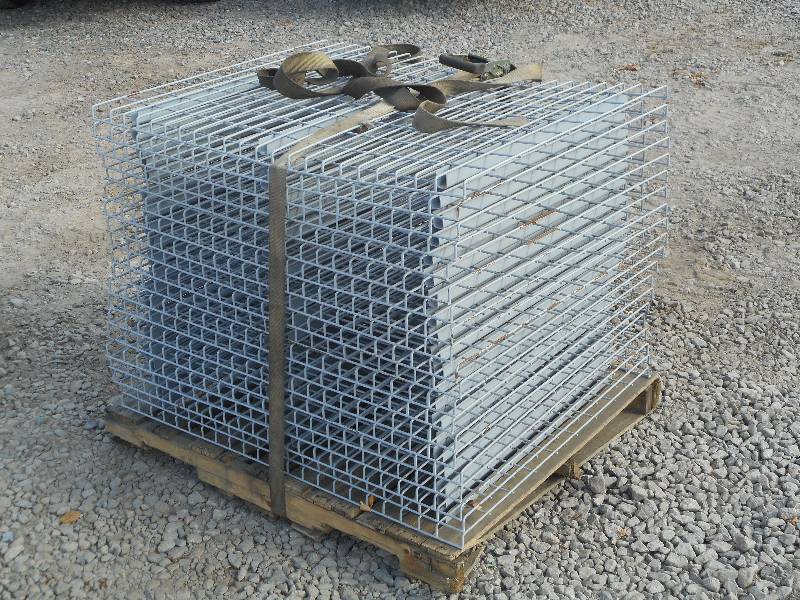 Pallet Of (20) 46x37 Pallet Racki...