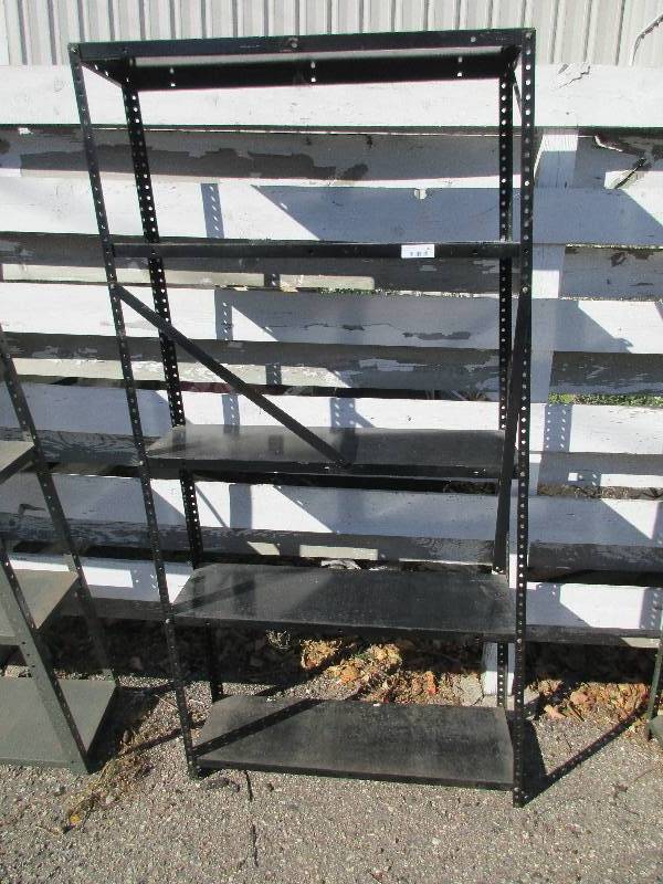 Shelf unit