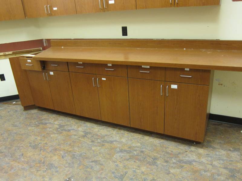 Counter Unit with Upper Storage