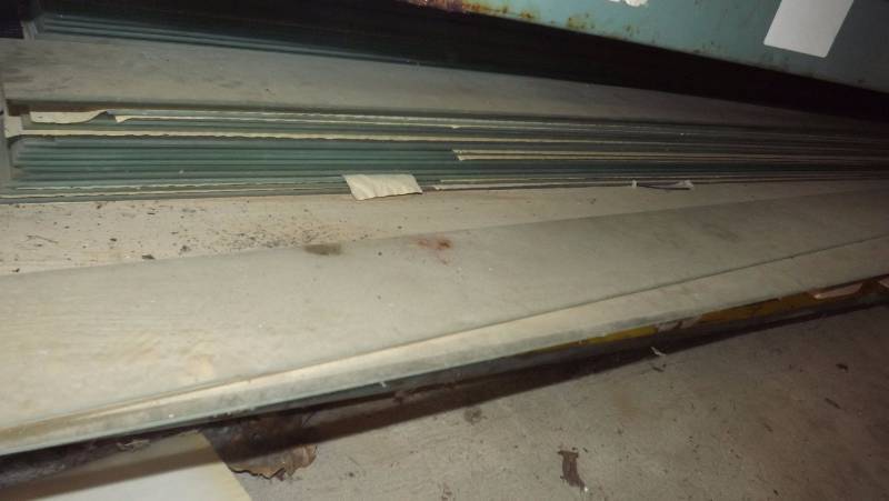 lot 57 image: Cabinet Making  Shelving Glass Pieces Lot