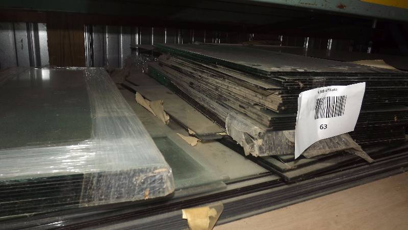 lot 63 image: Cabinet Making  Shelving Glass Pieces Lot