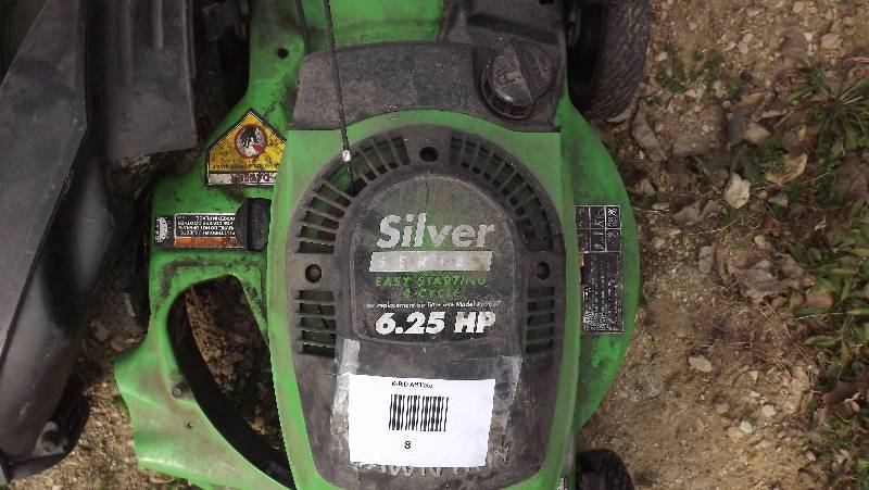 lot 8 image: Lawn Boy Self Propelled Lawn Mower