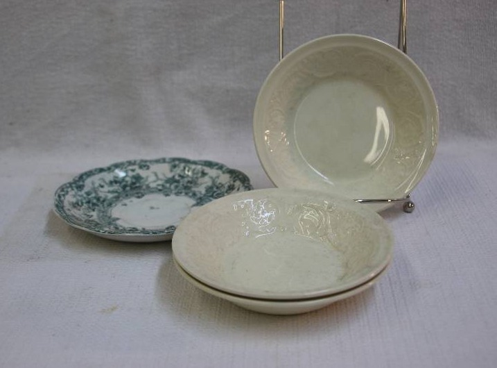 lot 38 image: Wedgwood Dishes