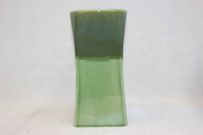 lot 47 image: Party Lite Natures Garden Pillar Holder