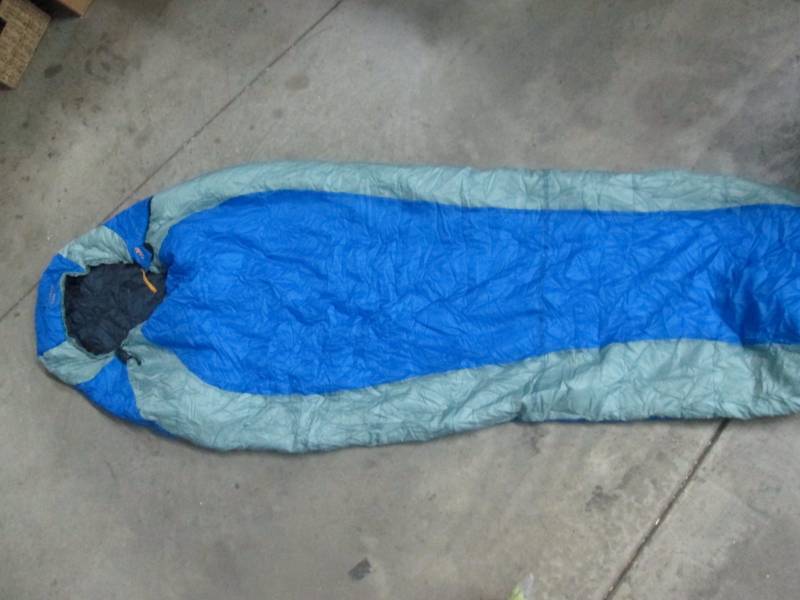 Cabelas sleeping bag outlet sale