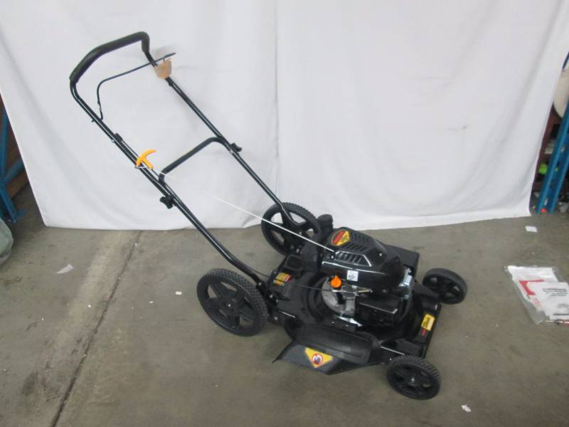 lot 14 image: Master Craft 21 High Wheel Gas Mower