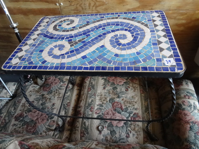 End table