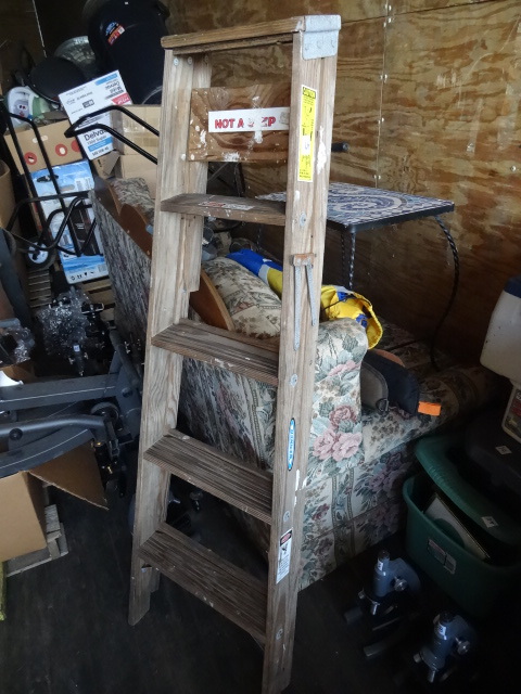 Step ladder