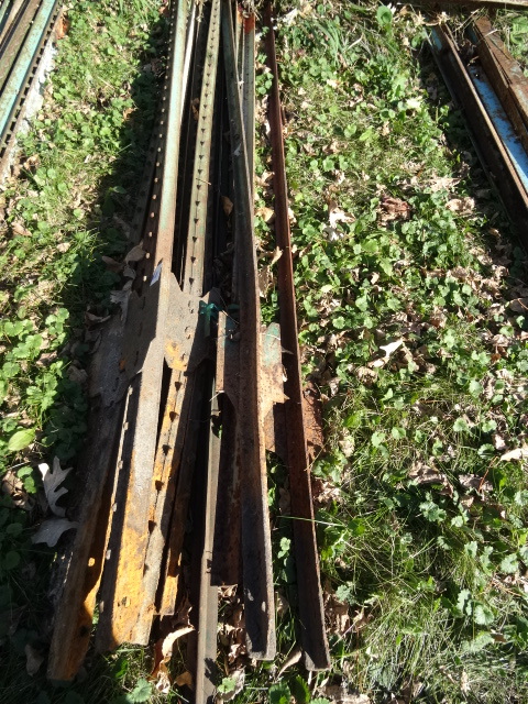 lot 60 image: 11 Fence Post 72