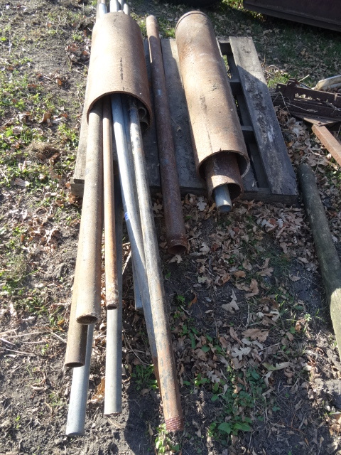 lot 101 image: Pallet of Misc Steel Tubing