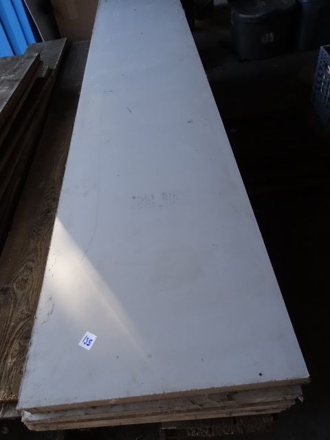 lot 135 image: Garage Door Panels 98 X 21 Qty 4
