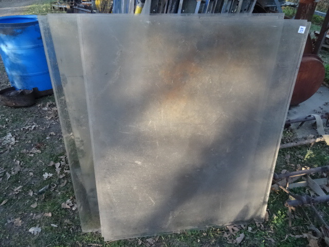 lot 137 image: 4 Pieces of Plexiglas 46 X 39