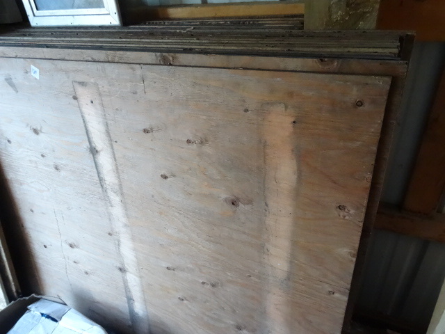 lot 139 image: 4 X 8 Sheets of Plywood 38 