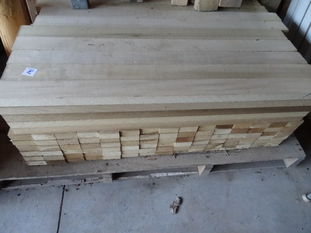 lot 141 image: 36 X 2 12 X 1 Wood.  160 Pieces Ash