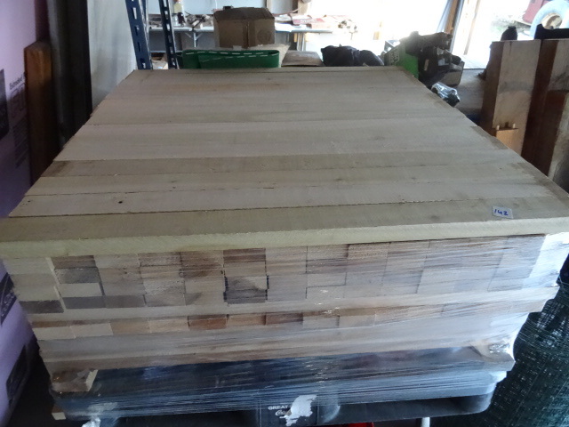 lot 142 image: 36 X 2 12 X 1 Wood.  141 Pieces Ash