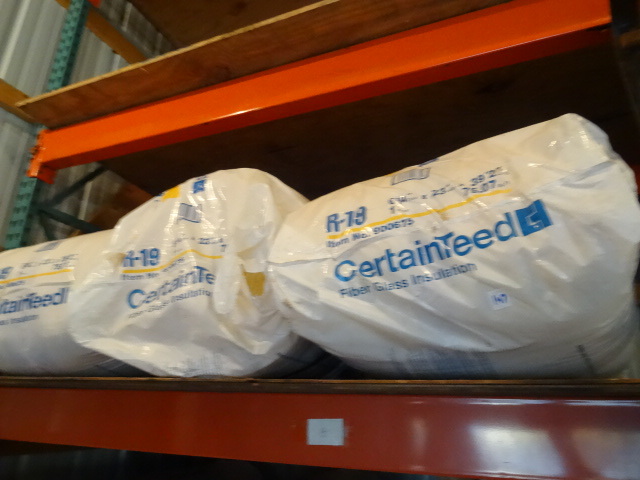 lot 147 image: R-19 Insulation 6 14 X23 X 39