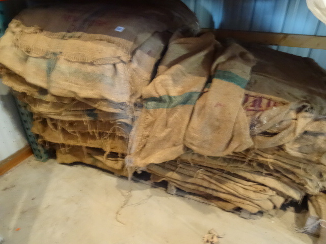 lot 151 image: Pallet Of Misc Gunny Sacks