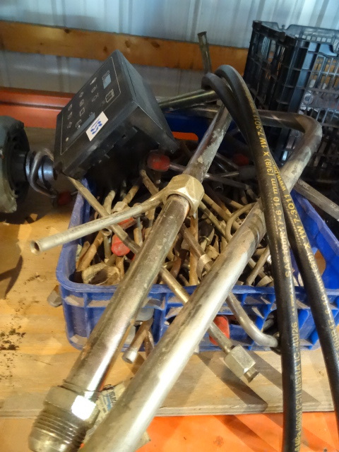 lot 155 image: Misc Metal Hydraulic Lines for Bobcat