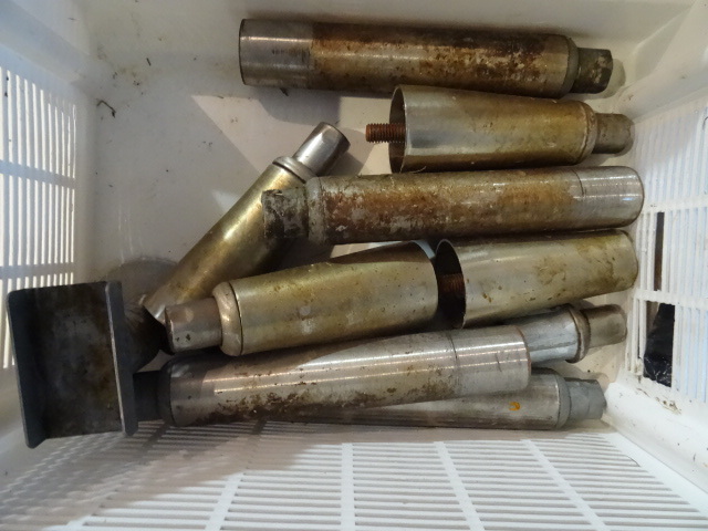 lot 224 image: Misc Stainless Equipment Legs