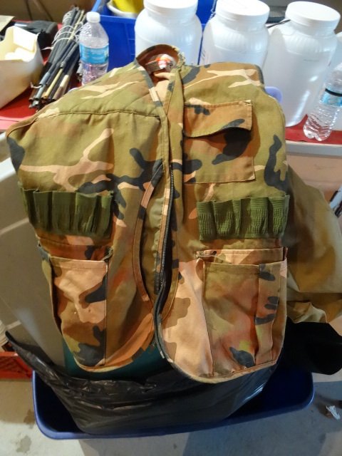 lot 269 image: Hunting Vest, Winchester Size Large