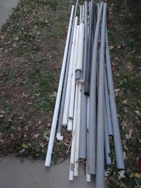 lot 286 image: Misc PVC Pipe