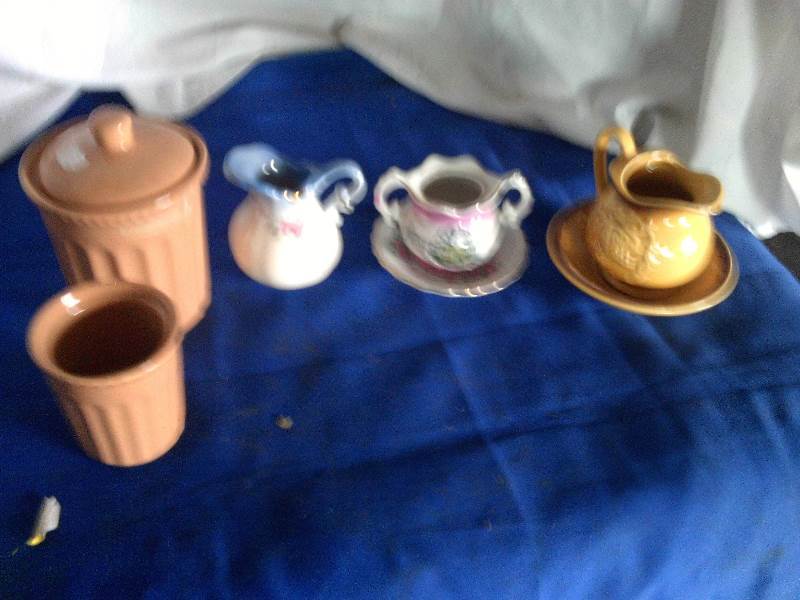 vintage knick knacks