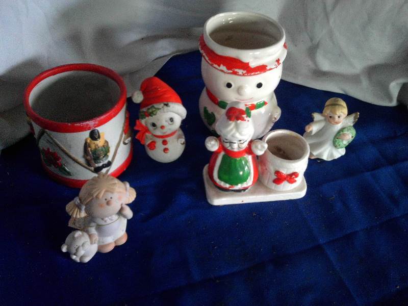 vintage knick knacks