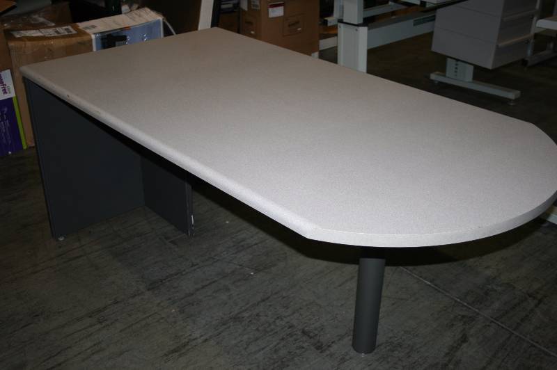 Cubicle work station- free standing
