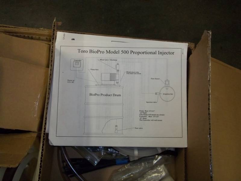 lot 132 image: Toro Biopro Model 500 Proportional Injector , Bio Nutrient Injection System, 2.5 gph.