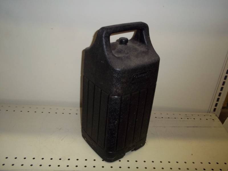 lot 136 image: Coleman dual fuel lantern with case