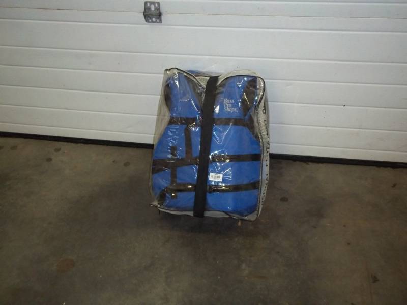 lot 142 image: 3 life jacket with case