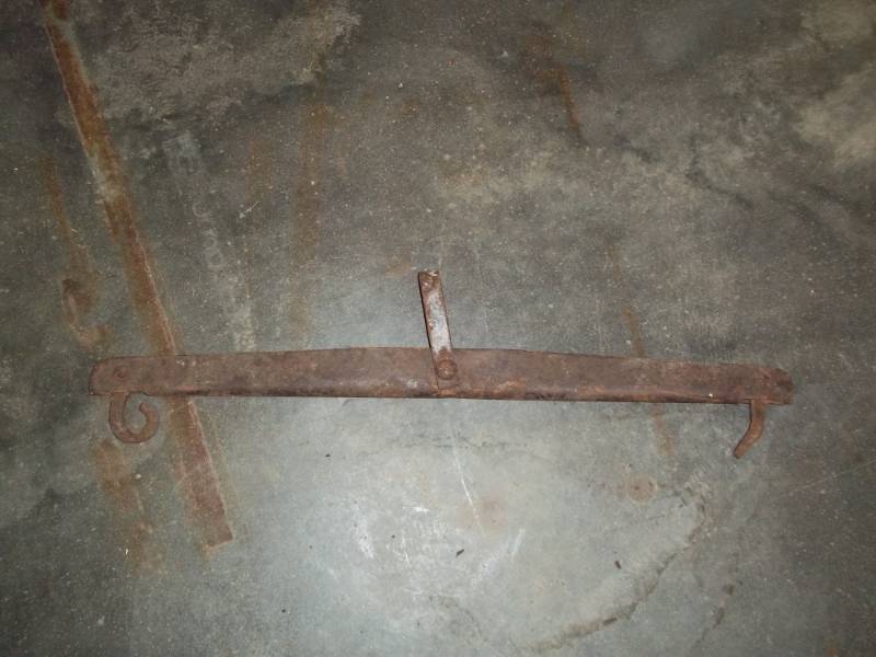 lot 12 image: Vintage Equalizer