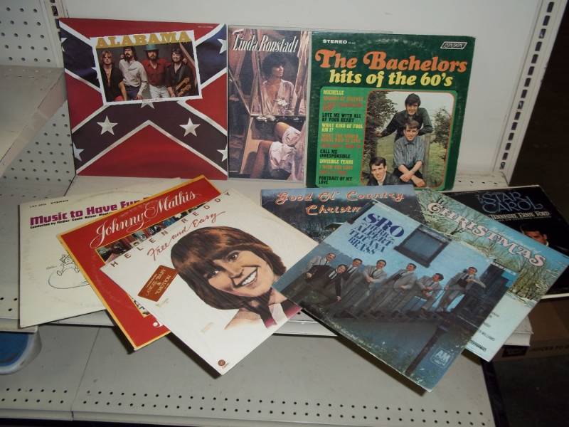 lot 35 image: Misc Lot of LP Albums including Alabama, Hele Reddy, Christmas, Lind Ranstadt and more