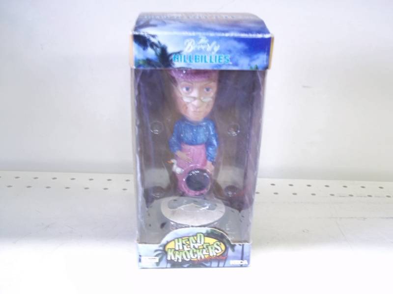 lot 54 image: Granny Clampett Bobble Head