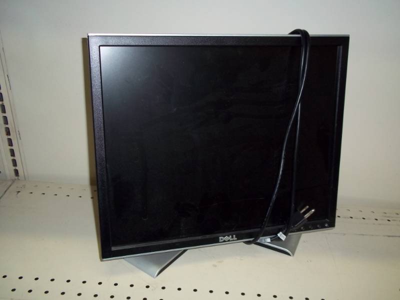 lot 59 image: Used Dell Monitor