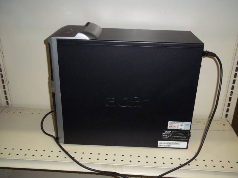 lot 69 image: Used Acer Desktop Computer