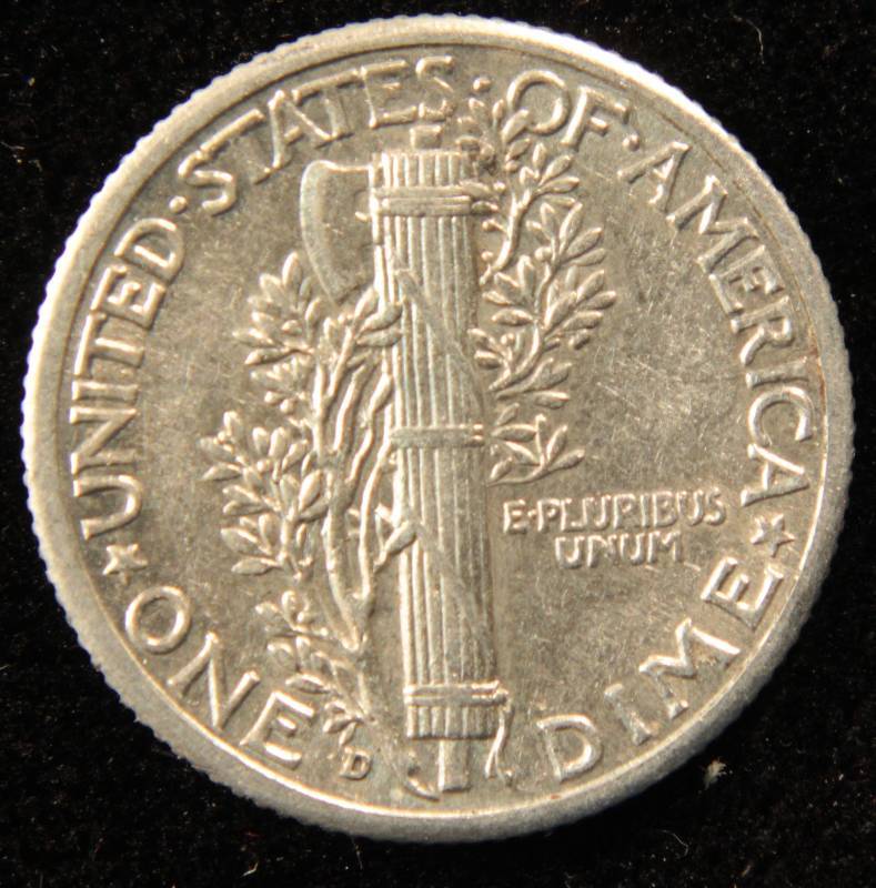 1943 D US MERCURY SILVER DIME XF