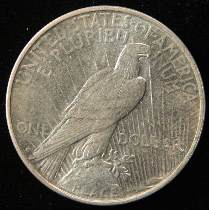 1922 D PEACE SILVER DOLLAR AU