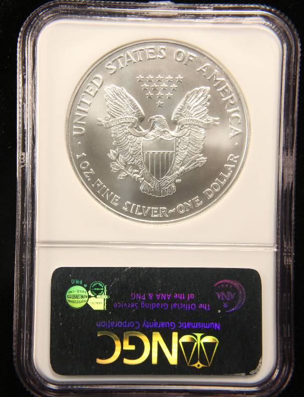 2002 US SILVER EAGLE 1 TROY Oz. .999 FINE SILVER MS69 NGC