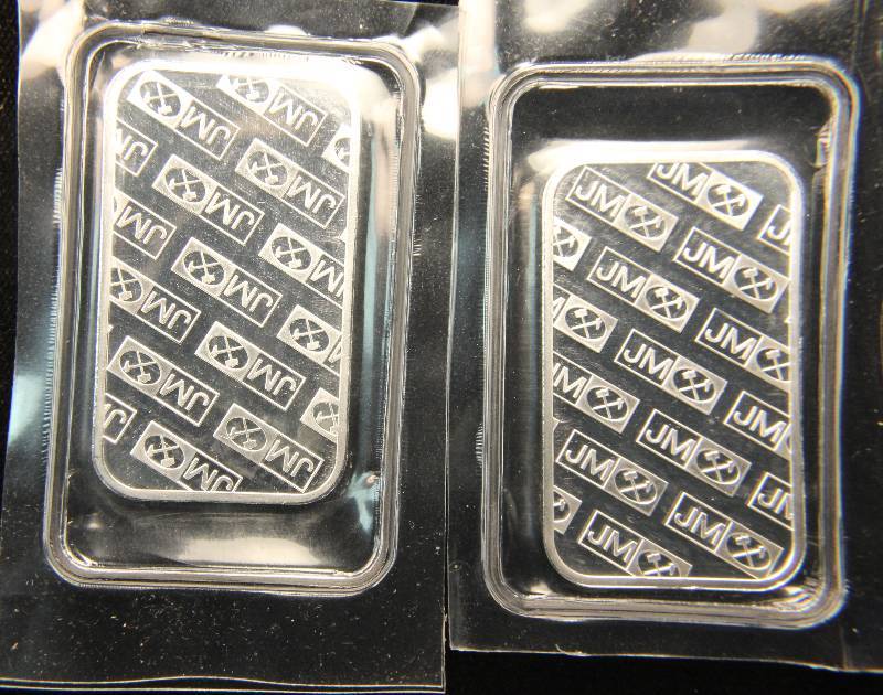 GROUP OF 2 - 1 TROY OZ. .999 FINE SILVER JM JOHNSON MATTHEY BAR