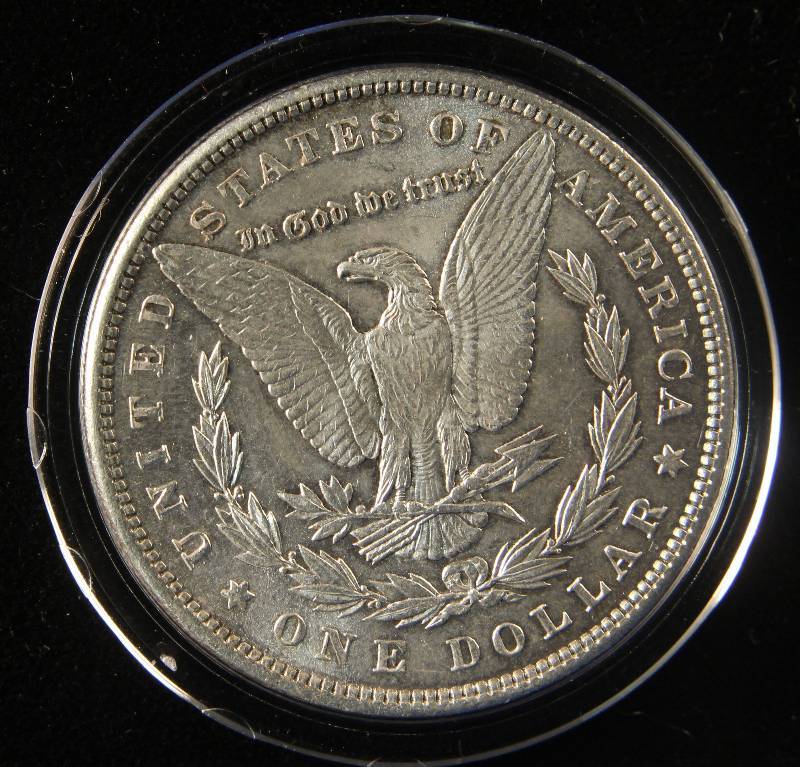 1986 MORGAN SILVER DOLLAR XF IN AIRTITE HOLDER