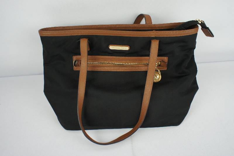 Michael Kors Shoulder Bag