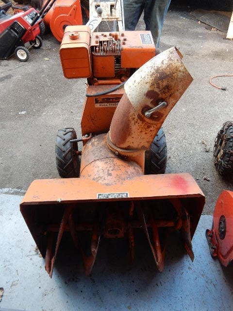 lot 6 image: WARDS Garden Mark Snow Blower