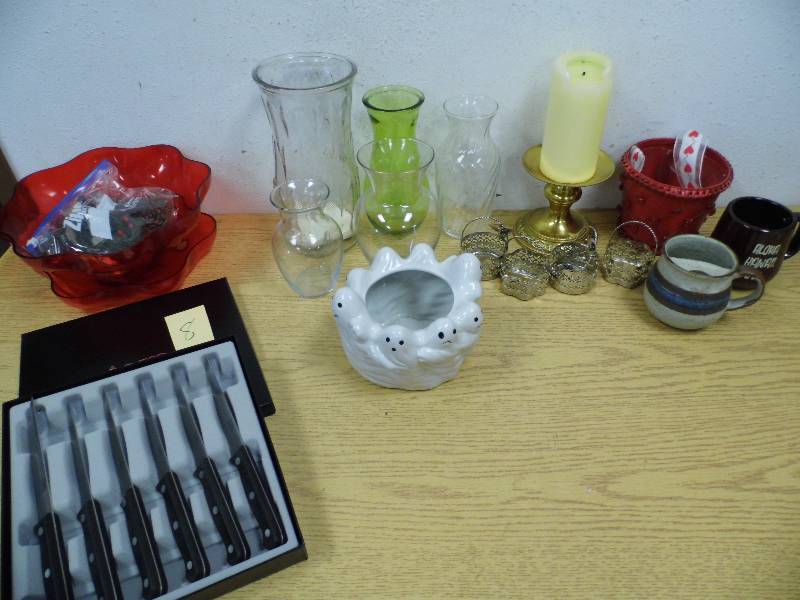 Vases & Knives