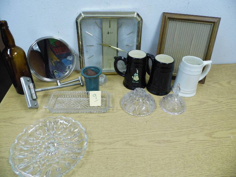 Mirror - Clock - Steins