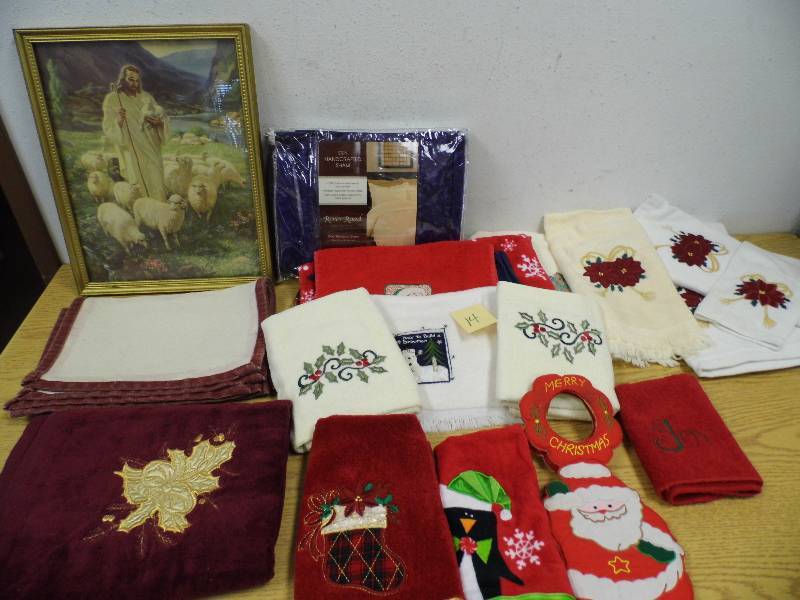 Holiday Towels & Placemats, Jesus Picture
